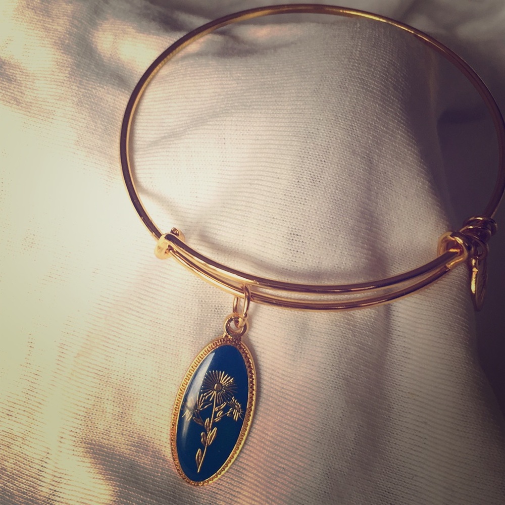 ALEX AND ANI Blue Flower